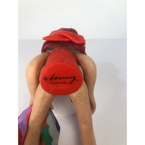 Old Lady Swim Diana Manning Figurine - Picture 6 of 6